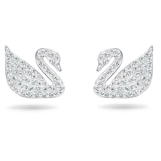 White swan Earrings