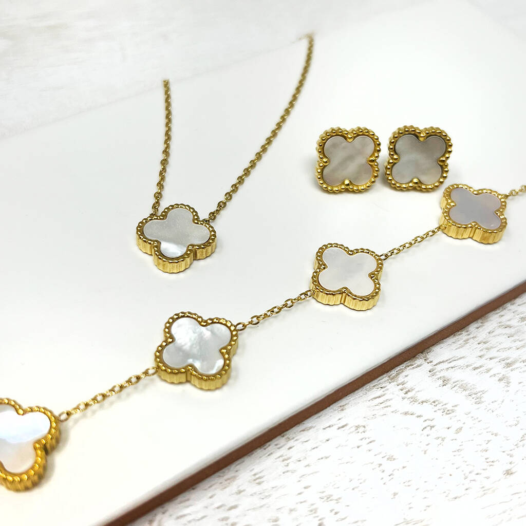 White Clover Jewellery Set